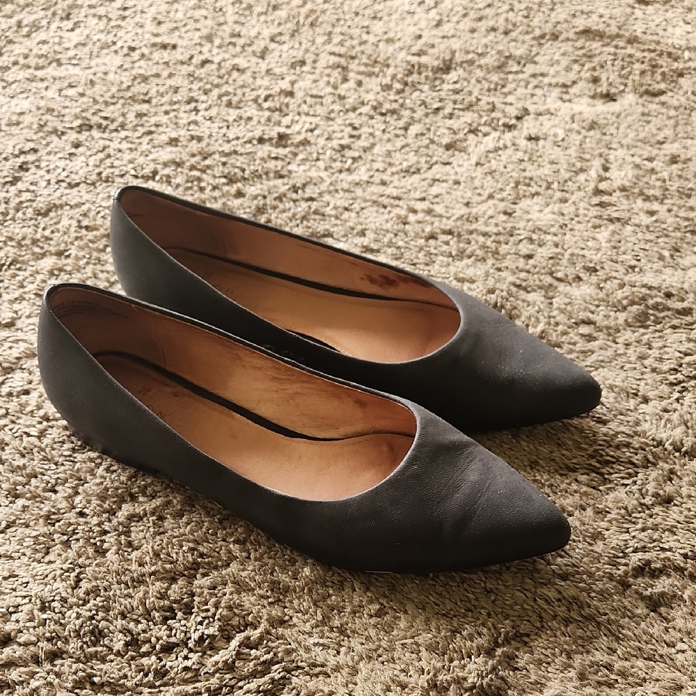 Caslon Elegant Black Women's Flats